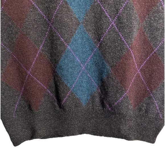Vintage L.L. Bean V-Neck Argyle Sweater Vest Lambswool Made in Scotland Large - Picture 4 of 6